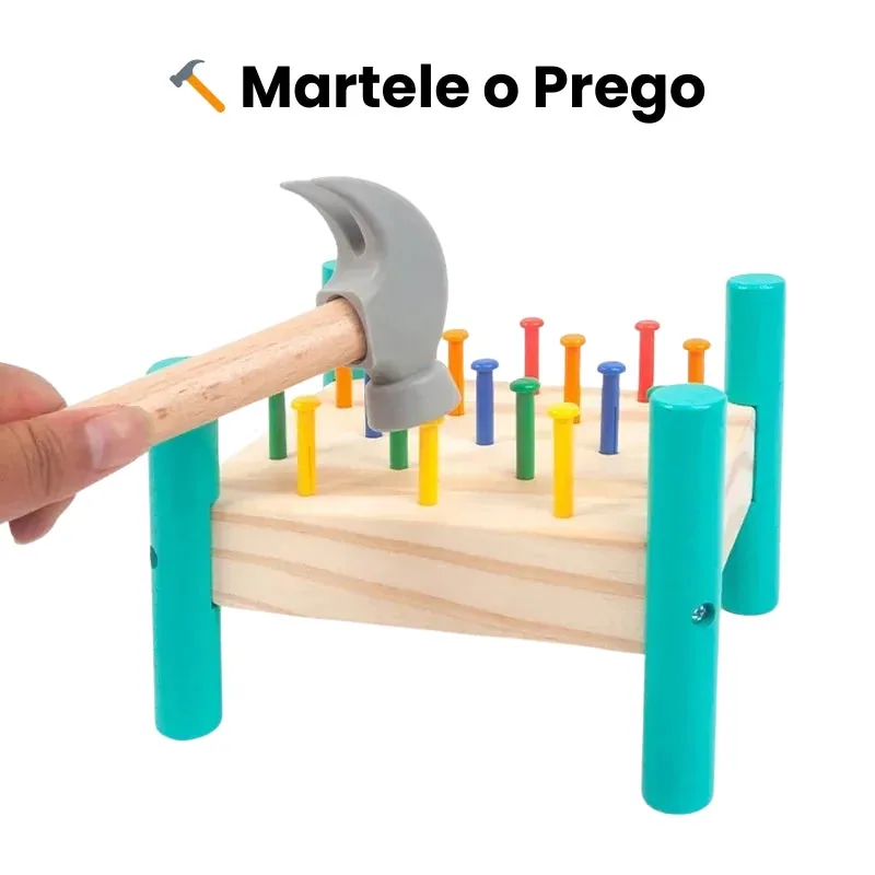 Arindolê Brinquedos Martelo de Madeira Montessori em ação com pregos coloridos para estimular habilidades motoras e coordenação infantil